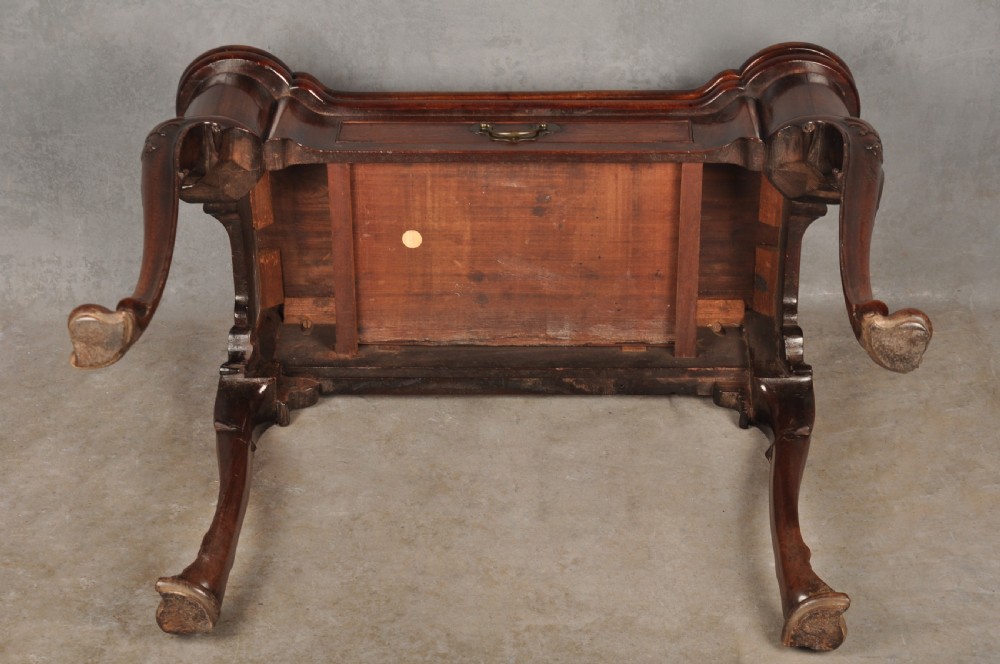 Fine 18th Century Irish Mahogany Tea Table View XVIII