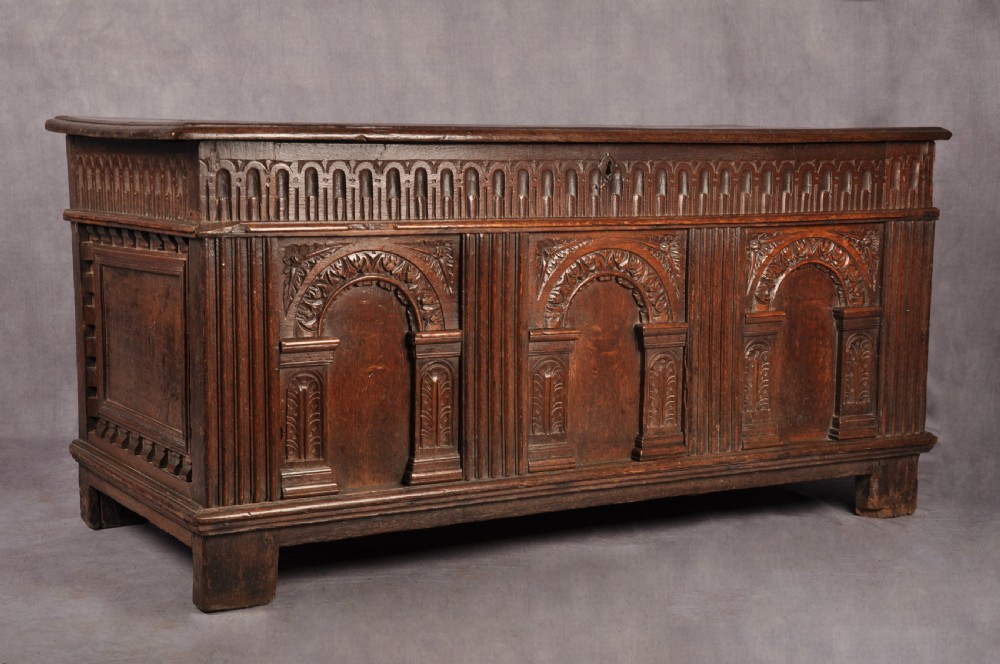 Elizabethan I Oak Coffer  