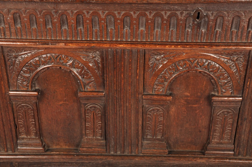 Elizabethan I Oak Coffer   View IV