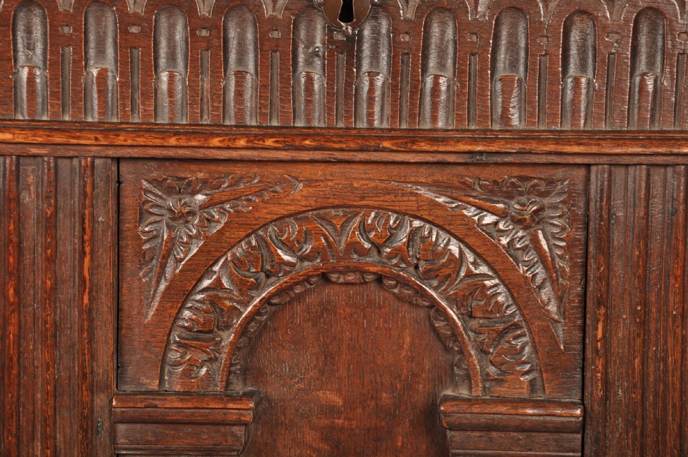 Elizabethan I Oak Coffer   View V