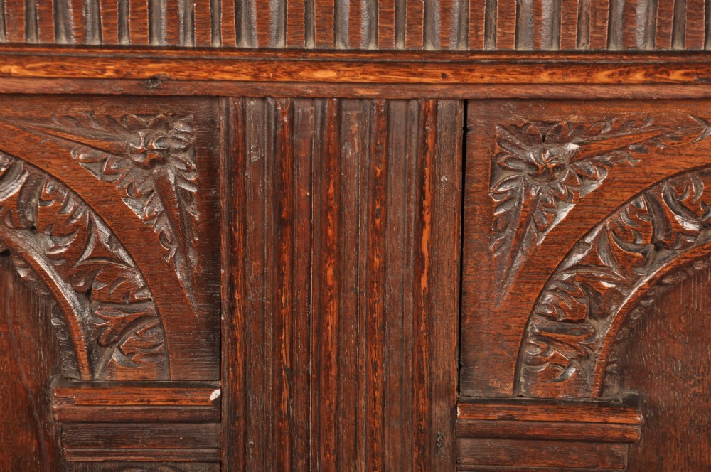 Elizabethan I Oak Coffer   View VI