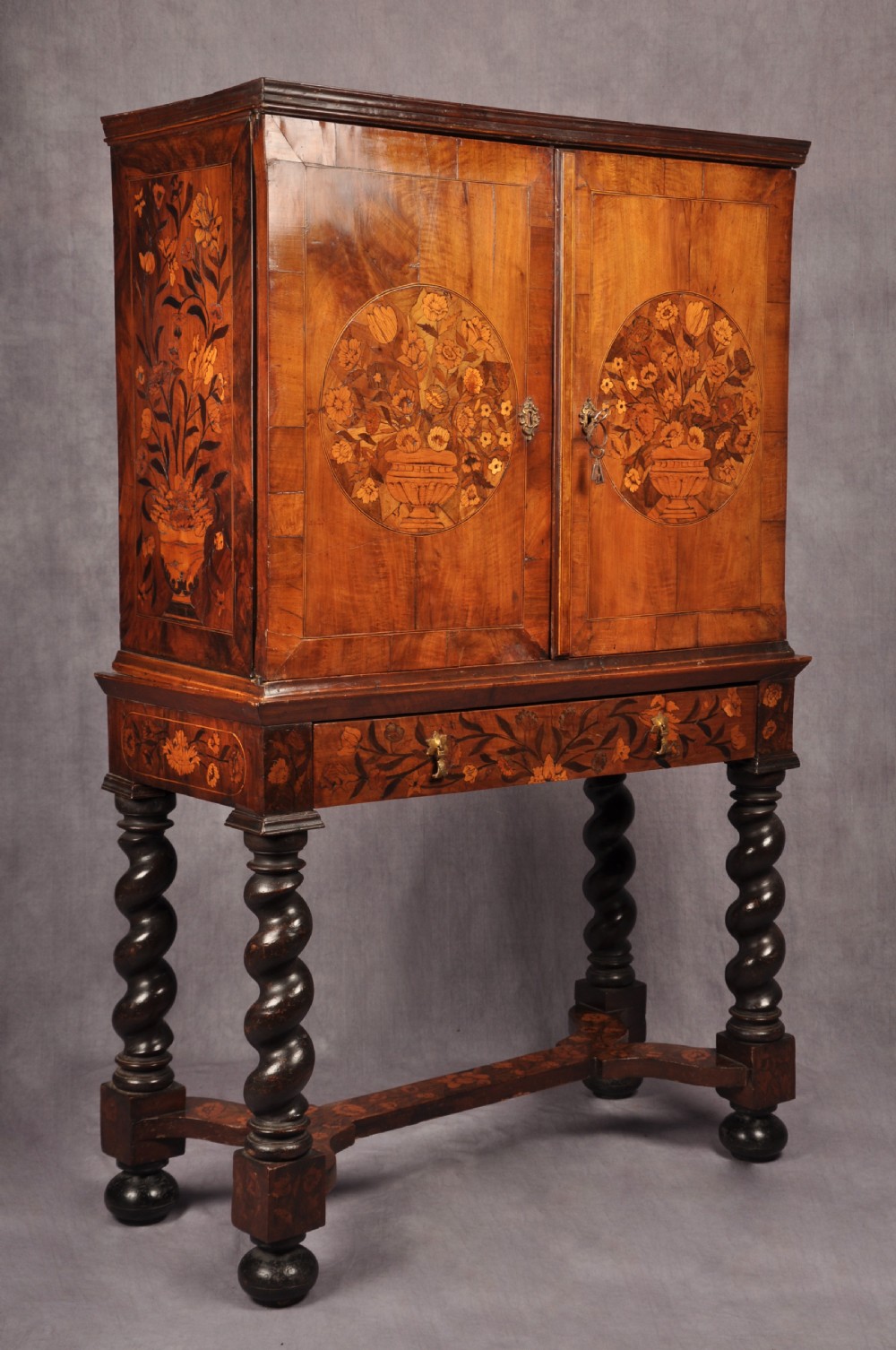 A Fine 17th Century Marquetry Cabinet 