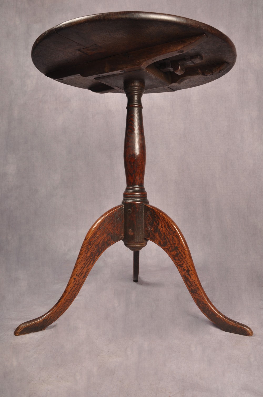 18th Century Primitive Oak Tripod Table View X