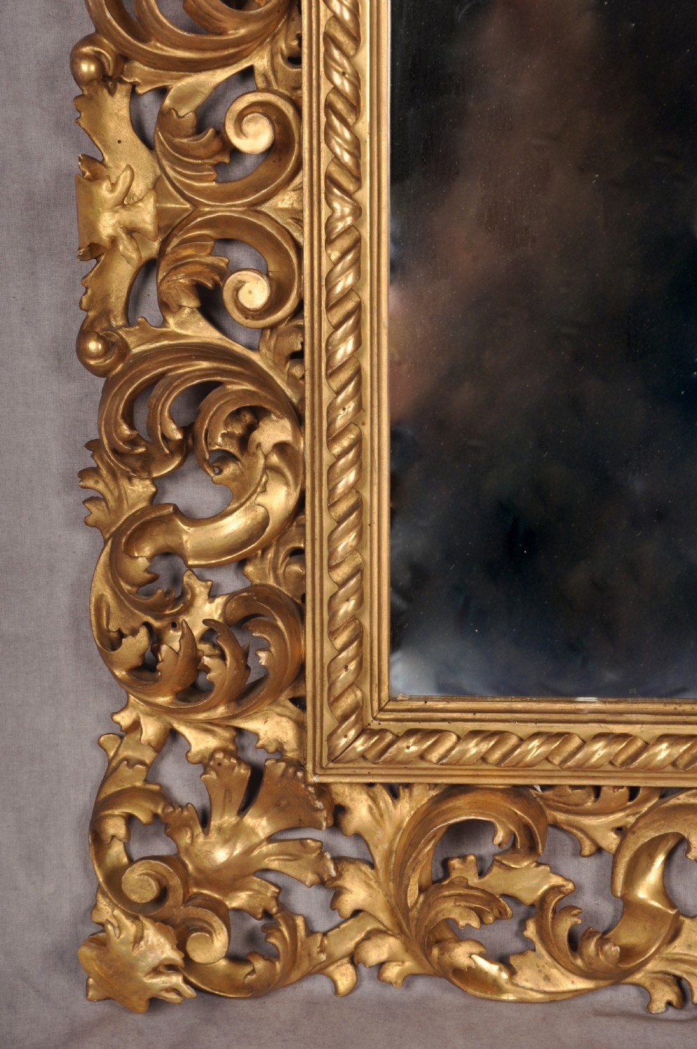 Fine 19th Century Florentine Gilt-wood Mirror  View II
