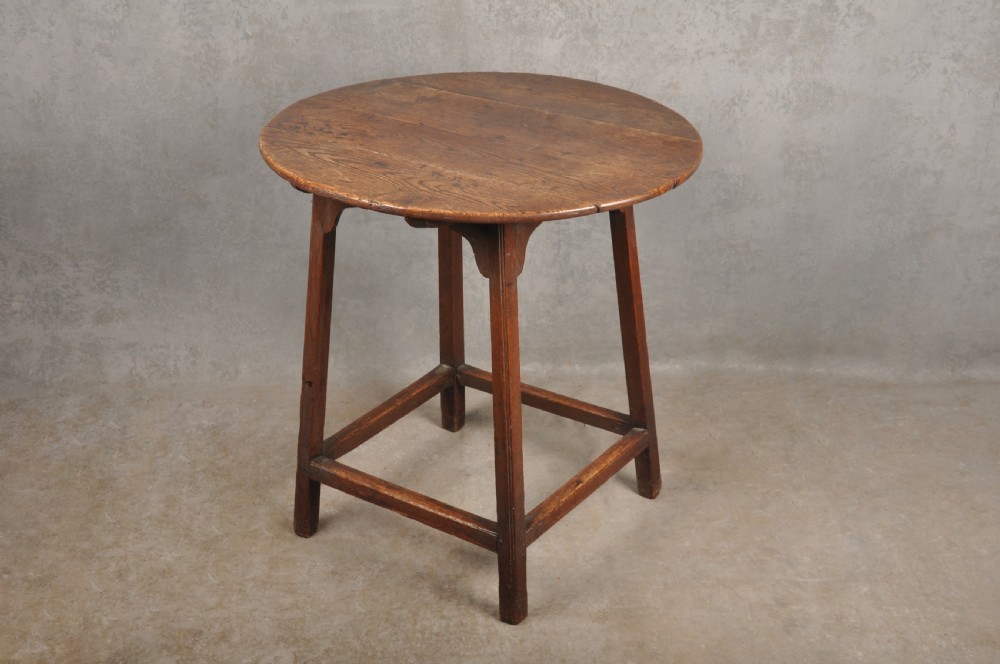 Rare 18th Century Circular Oak Table