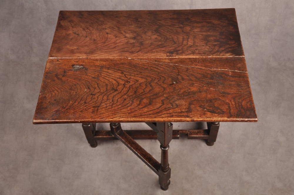 Rare 17th Century Gateleg Side Table View V