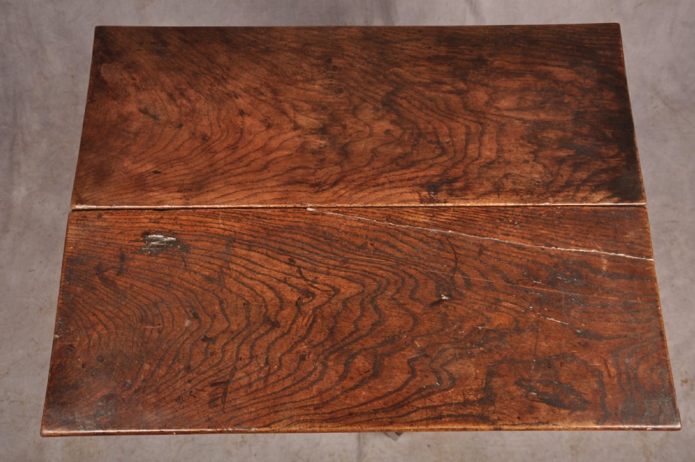 Rare 17th Century Gateleg Side Table View VI