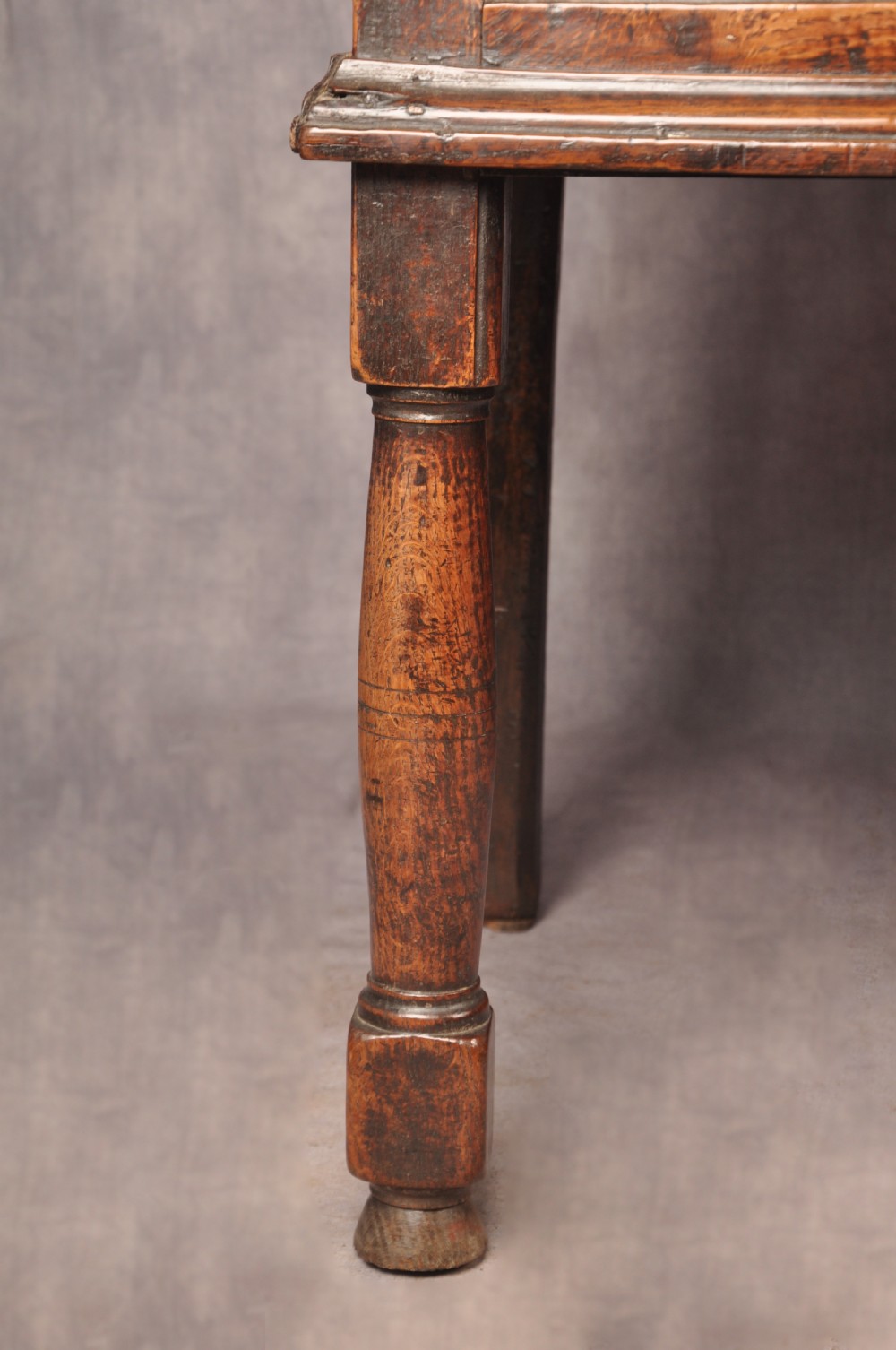 Early 18th Century Oak Dresser Base View XI