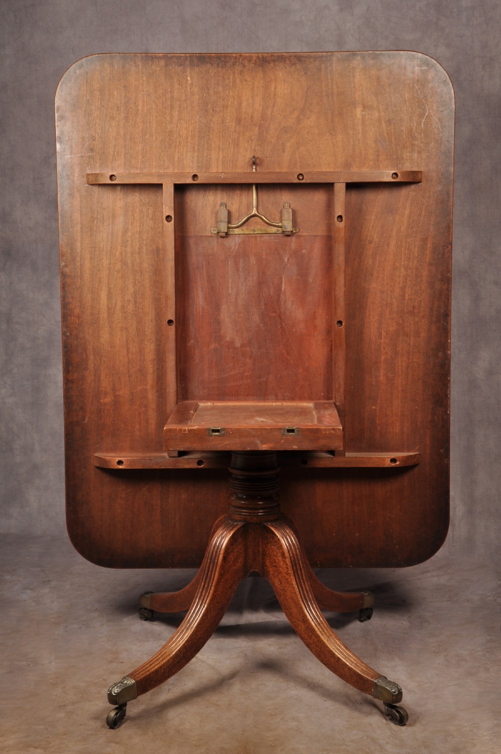 Fine Regency Mahogany Breakfast Table View IX