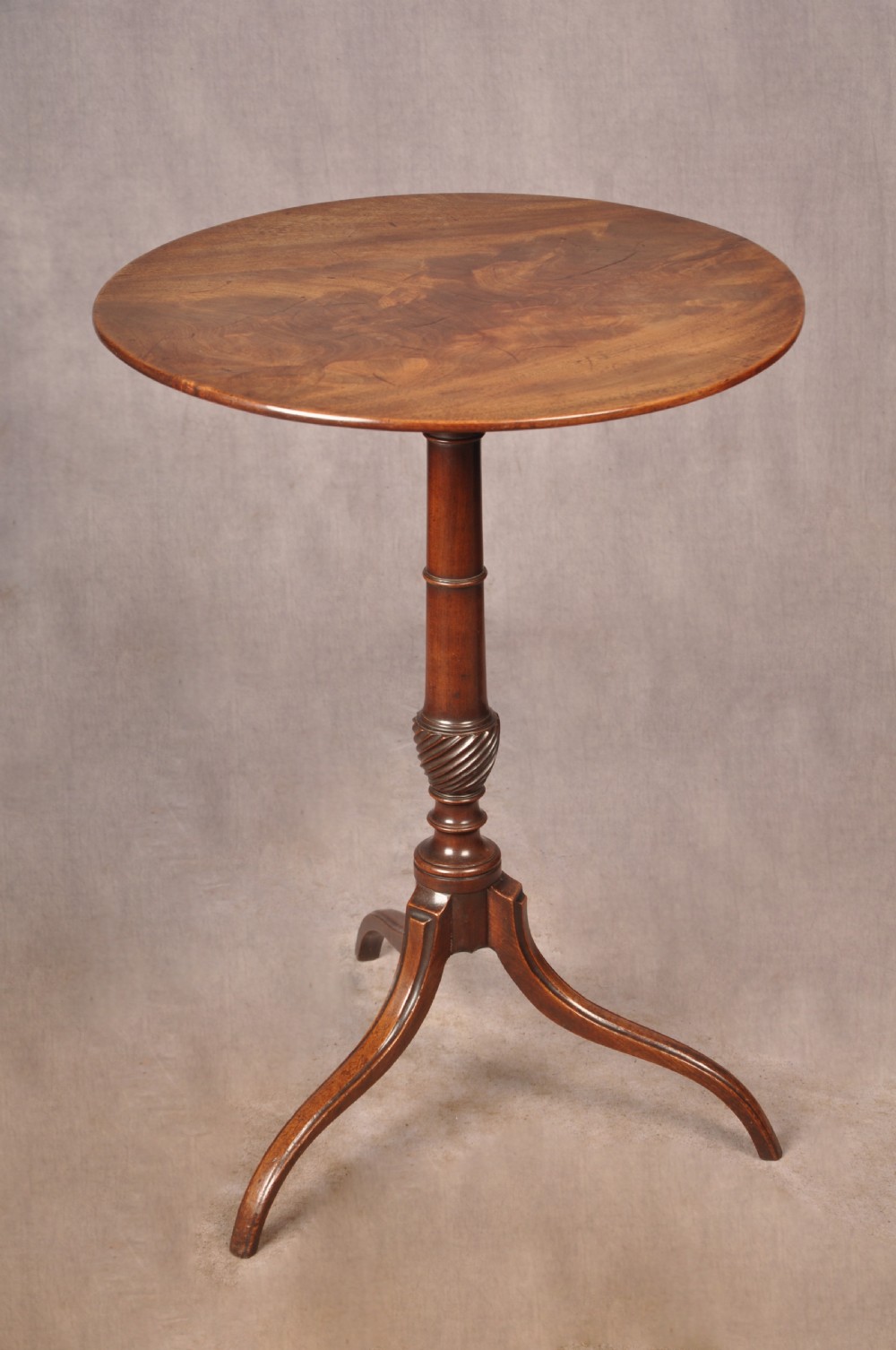 Late 18th Century Mahogany Tripod Table View VI