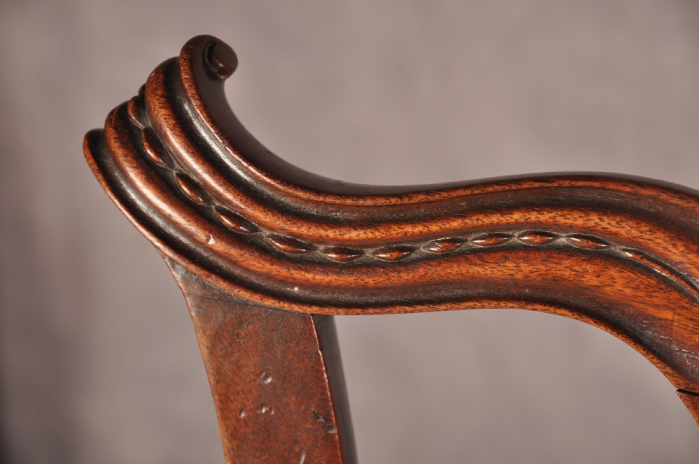 Fine Set Of Six Late 18th Century Chippendale chairs View IV