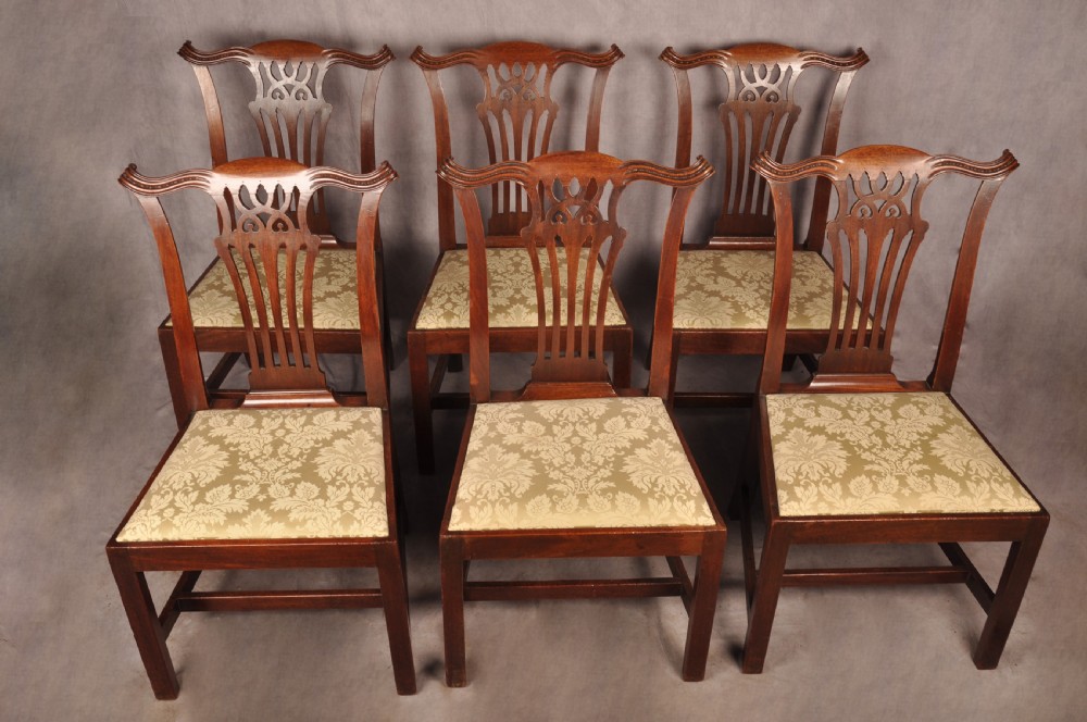 Fine Set Of Six Late 18th Century Chippendale chairs View XI