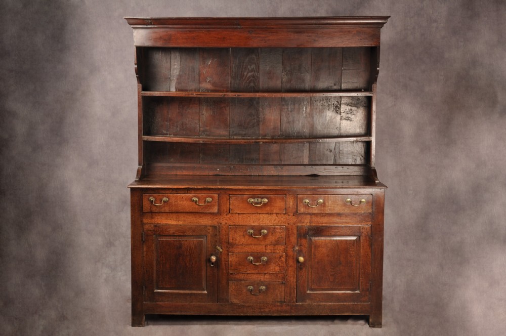 Fabulous Mid 18th Century Welsh Oak Dresser 