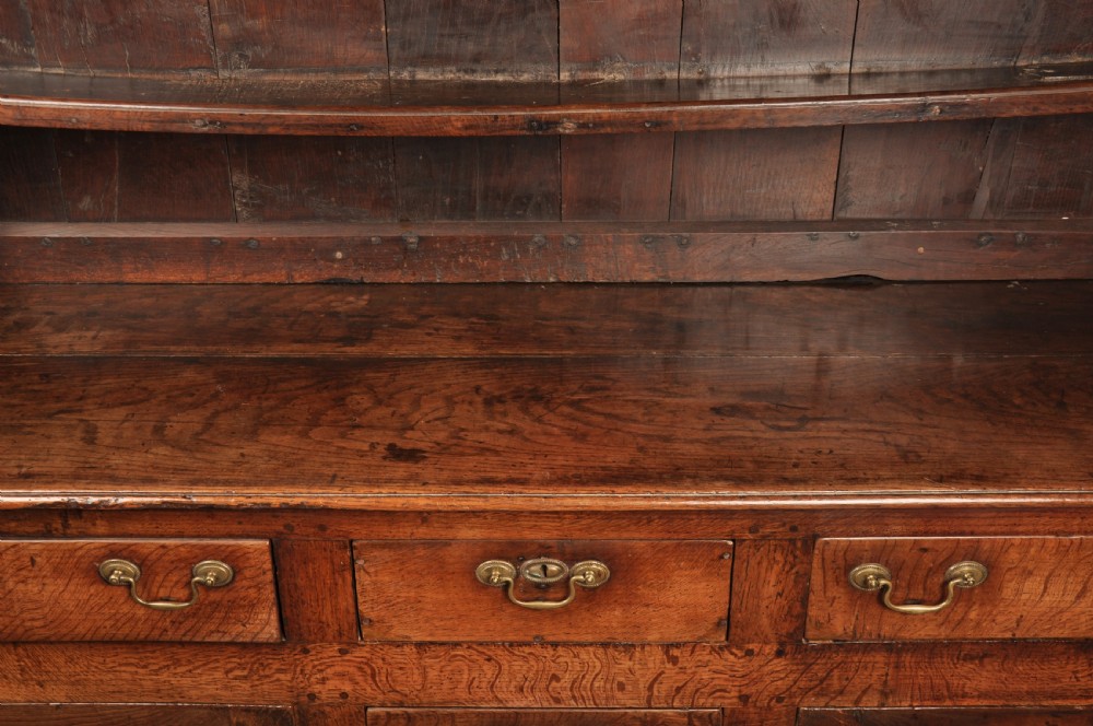 Fabulous Mid 18th Century Welsh Oak Dresser  View XI