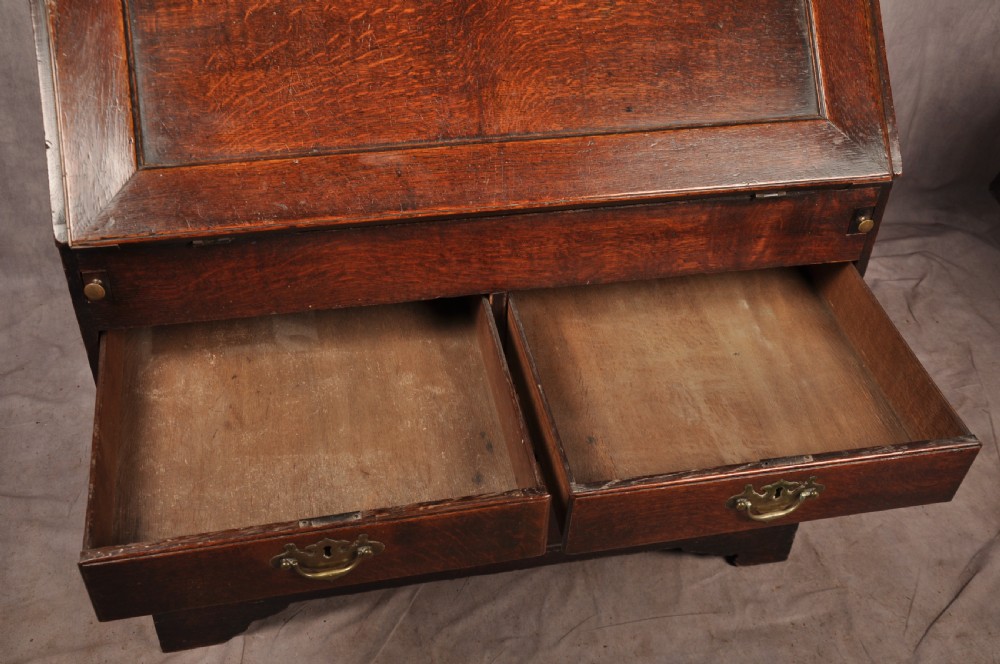Early 18th Century Oak Bureau Bookcase View XXIII