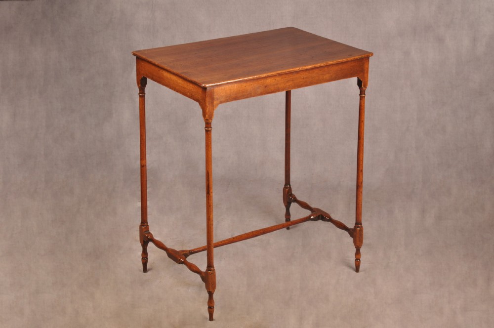 Fine 18th Century Mahogany Spider Table