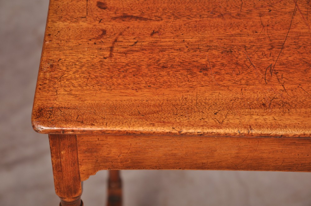 Fine 18th Century Mahogany Spider Table View IV