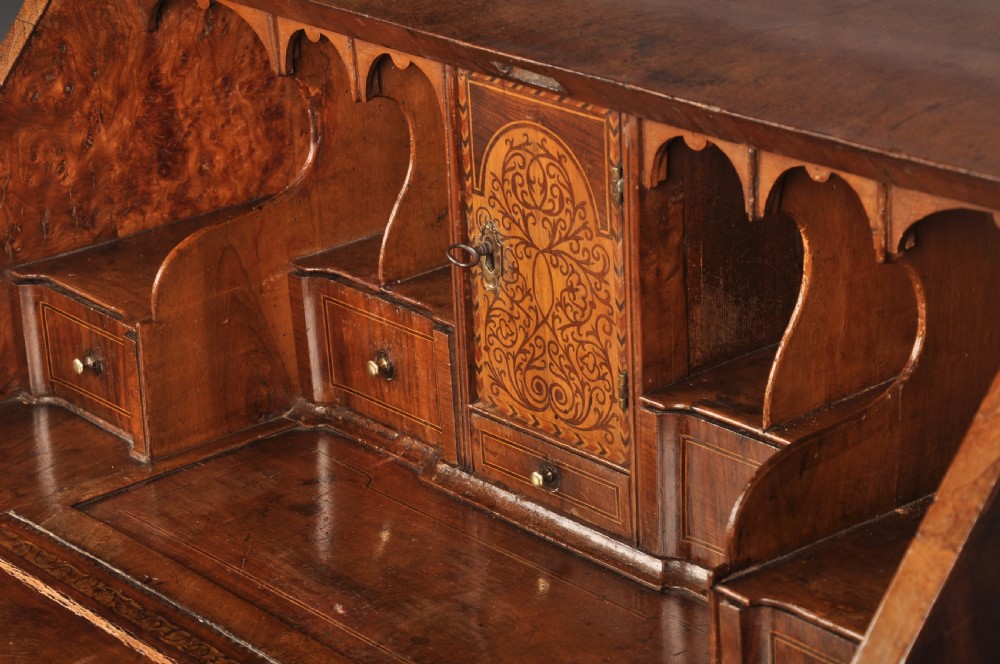 Rare late 17th Century Burr Elm & Walnut Bureau  View XI