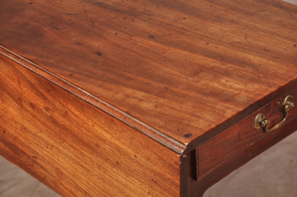 Beautiful Small 18th Century Mahogany Pembroke Table View II