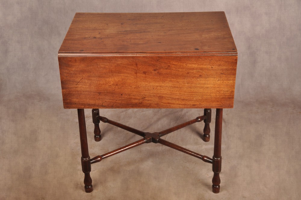 Beautiful Small 18th Century Mahogany Pembroke Table View IV