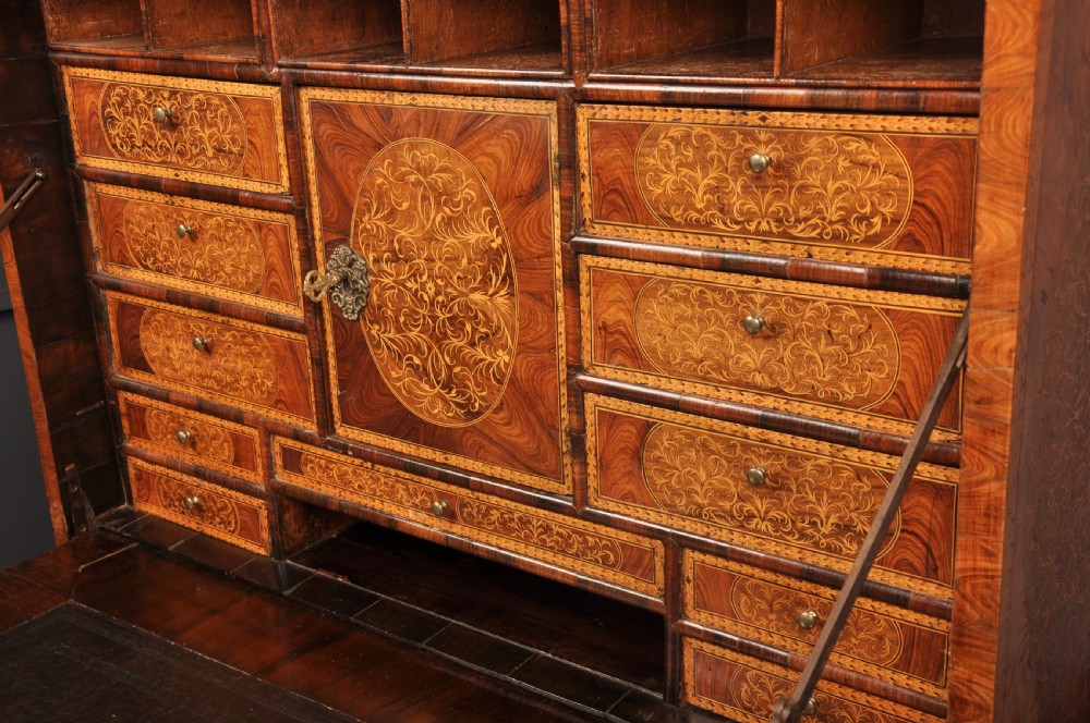 Important 17th Century Arabesque/Seaweed Marquetry Escritoire On Stand  View XIII