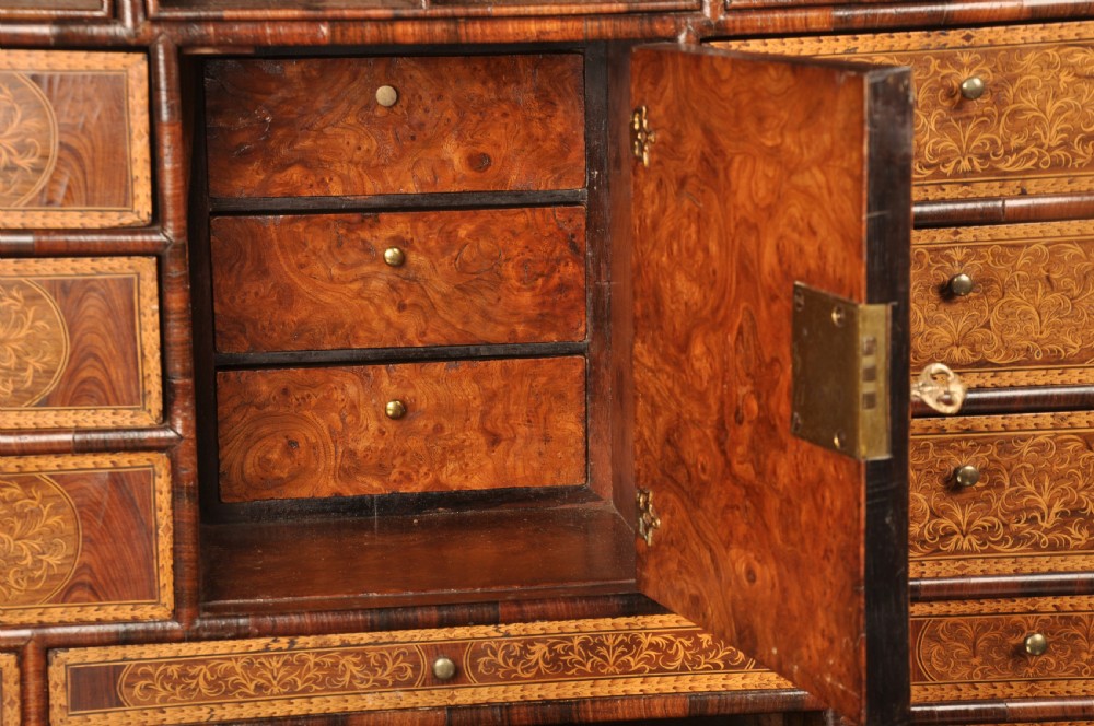 Important 17th Century Arabesque/Seaweed Marquetry Escritoire On Stand  View XIX