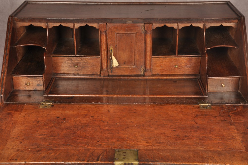 Queen Anne Oak Bureau View III
