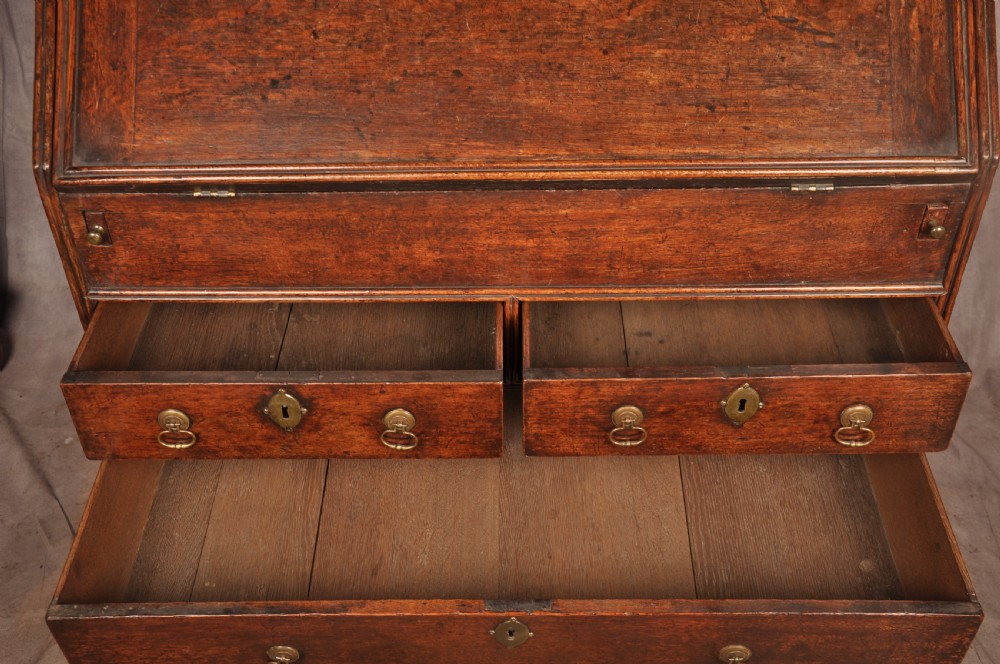 Queen Anne Oak Bureau View XII