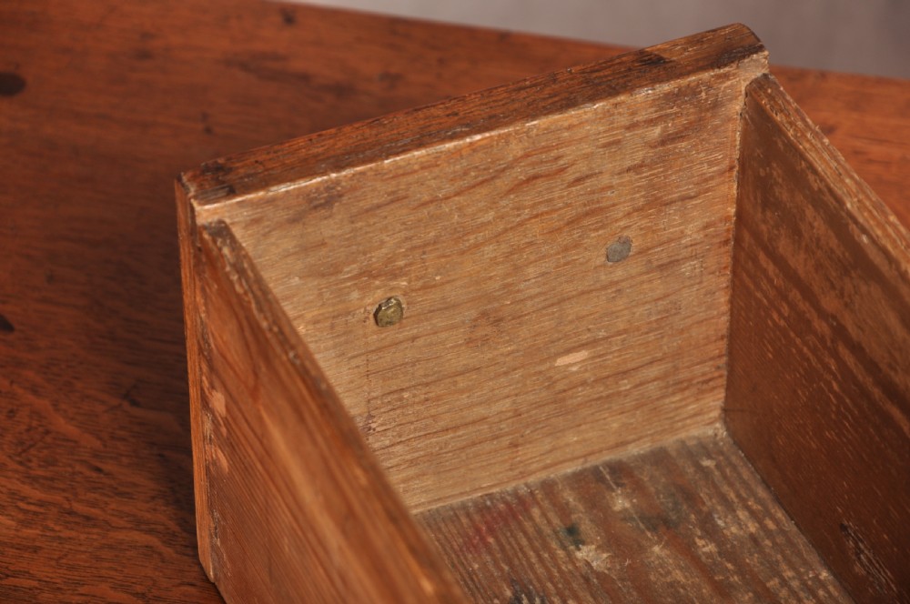 Fine Mid 18th Century Oak Lowboy / Side Table View V