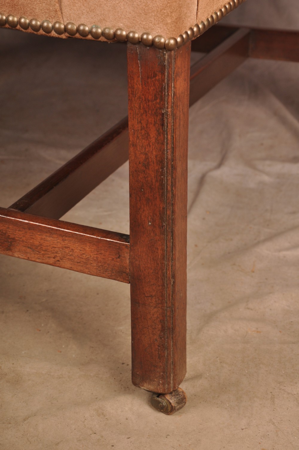 Fine 18th Century Mahogany Gainsborough Library Armchair  View X