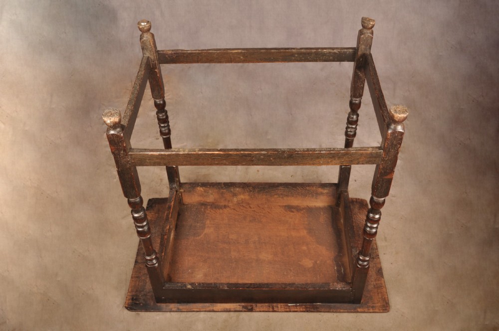 Rare 17th Century Oak Centre Table View XIV