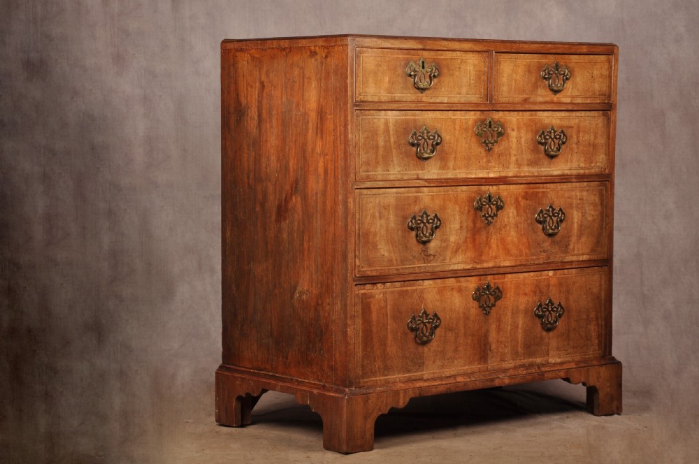 Mid 18th Century Walnut Chest Of drawers View XV