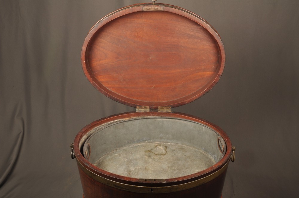 Superb 18th Century Mahogany Wine cooler View XIII