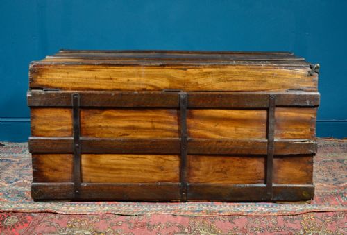 VICTORIAN CAMPHOR WOOD CHEST C1870 - ADDITIONAL PHOTO 7