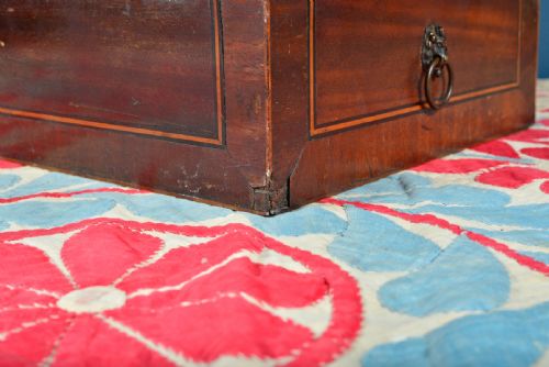 GEORGE III INLAID MAHOGANY BOX WITH DIVIDER C1800 - ADDITIONAL PHOTO 3
