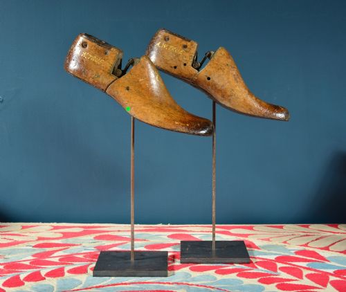 VICTORIAN PADOUK WOOD SHOE LASTS BY LOBB AND CO ST JAMES LONDON C1880 - ADDITIONAL PHOTO 2