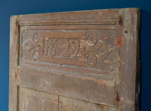 CHARLES I OAK PANEL WITH ORIGINAL PAINT 1622 - ADDITIONAL PHOTO 2
