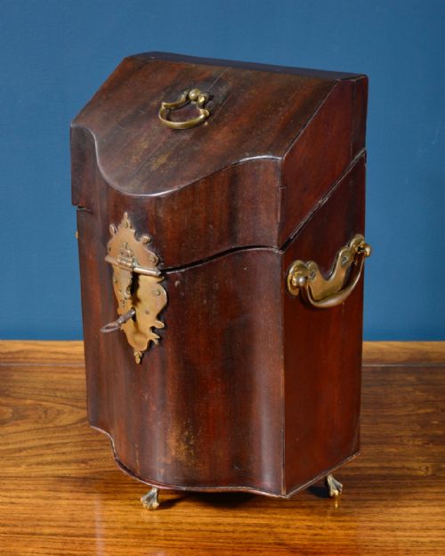GEORGE II MAHOGANY SERPENTINE KNIFE BOX DESK COMPANION C1750 - ADDITIONAL PHOTO 1