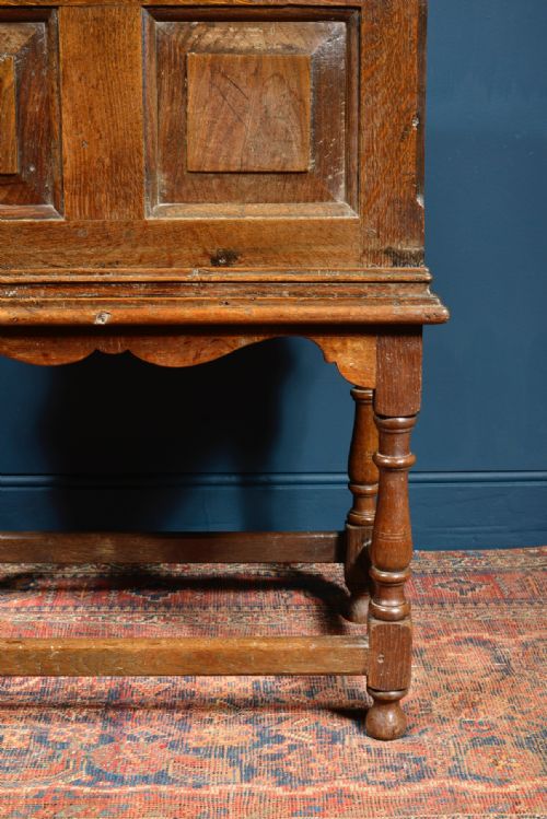 17TH CENTURY PANELLED OAK BIBLE BOX ON STAND - ADDITIONAL PHOTO 7