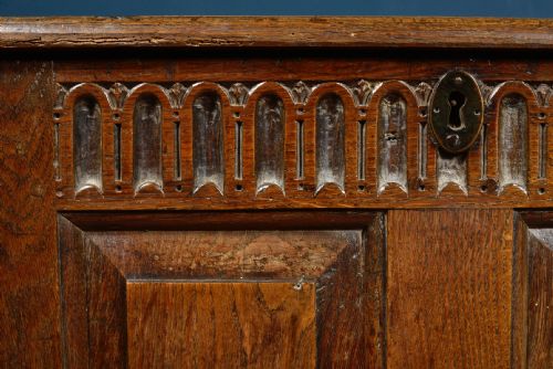17TH CENTURY PANELLED OAK BIBLE BOX ON STAND - ADDITIONAL PHOTO 8