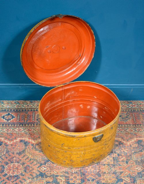 VICTORIAN TIN TOLEWARE HAT BOX BY W S C1870 - ADDITIONAL PHOTO 6