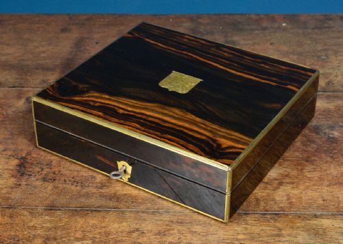 VICTORIAN GENTLEMAN'S COROMANDEL SHAVING VANITY CASE BY AF DONAGAN CAMBRIDGE C1871 - ADDITIONAL PHOTO 2