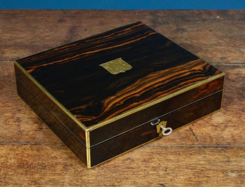 VICTORIAN GENTLEMAN'S COROMANDEL SHAVING VANITY CASE BY AF DONAGAN CAMBRIDGE C1871 - ADDITIONAL PHOTO 3