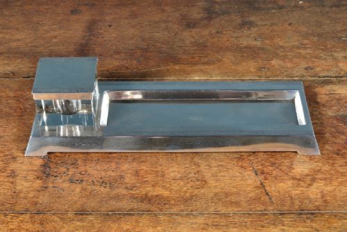 ART DECO ENGINE TURNED SILVER PEN AND INK STAND BY GOLDSMITHS SILVERSMITHS CO LONDON 1936 - ADDITIONAL PHOTO 3