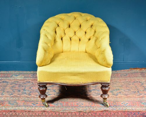 VICTORIAN BUTTON BACK EASY ARMCHAIR ON TURNED LEGS LANGEBEAR CASTORS C1870 - ADDITIONAL PHOTO 5