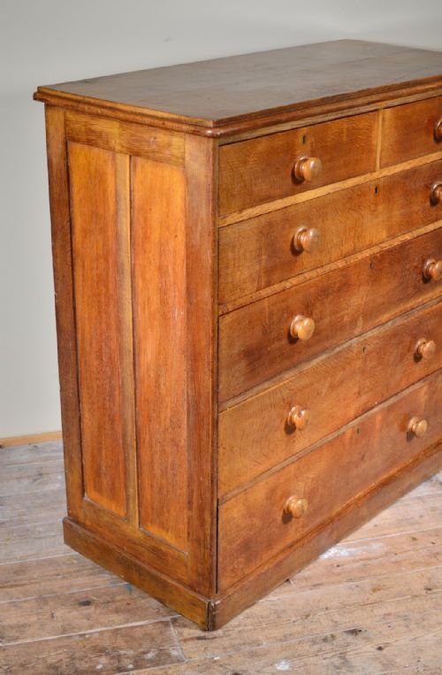 LARGE VICTORIAN GOLDEN OAK CHEST OF DRAWERS C1870 - ADDITIONAL PHOTO 2