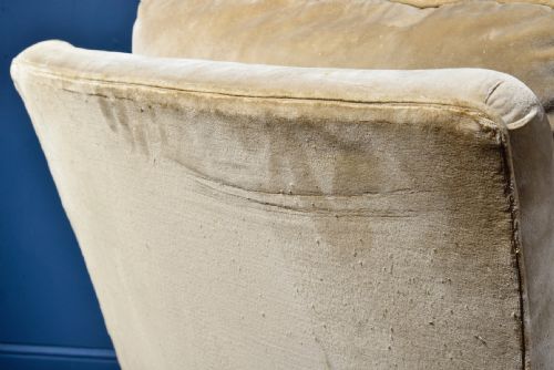 COMFY GOLD BEIGE VELVET ARMCHAIR 1920'S - ADDITIONAL PHOTO 4