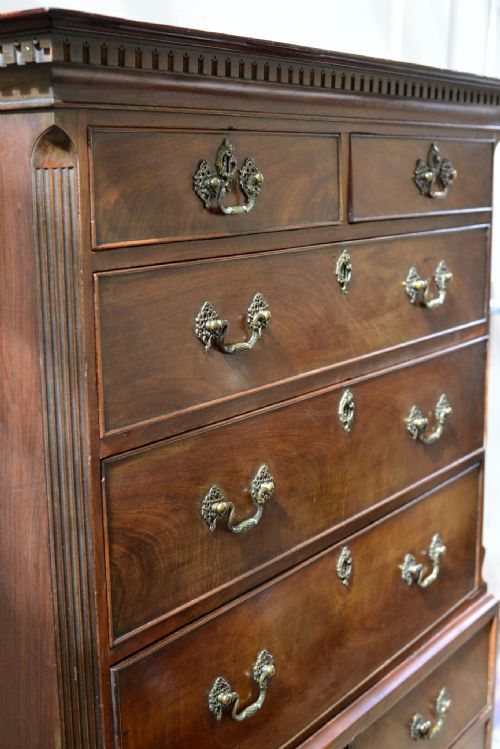 GEORGE III MAHOGANY CHEST ON CHEST C1780 - ADDITIONAL PHOTO 8