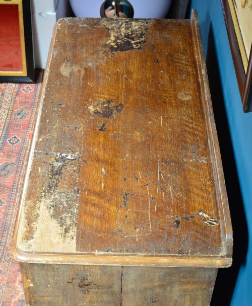 VICTORIAN CHEST OF DRAWERS IN ORIGINAL PAINT C1860 - ADDITIONAL PHOTO 10