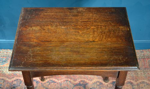 AN OAK ARTS CRAFTS OCCASIONAL TABLE IN THE MANNER OF LIBERTY CO C1870 - ADDITIONAL PHOTO 4